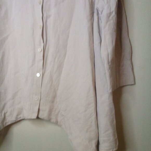 The Limited Blouse Shirt L Button Up 3/4 Sleeve Bat Wing Hem Linen Blend Tan - Picture 10 of 15
